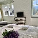 Апартаменты Dolina Wikingow Urnes 07 *