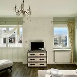 Dolina Wikingow Urnes 07 Апартаменты *
